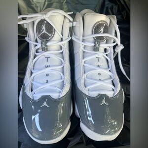 Air Jordan 6 Rings - Rare find classics white/grey men’s